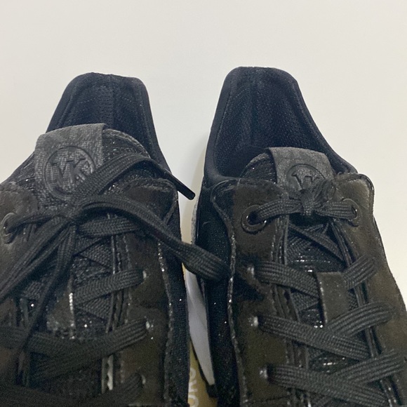 NWT Michael Kors Muse Trainer Glitter Chain Mesh Shoes - Picture 5 of 14